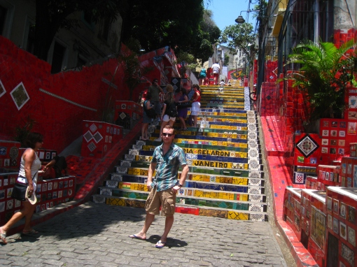 De beroemde kleurrijke  trappen bij Lapa